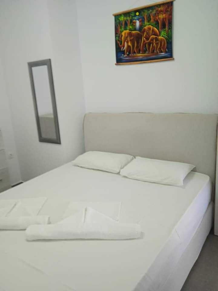 Kalymnos Platy Gialos Mousellis Makis Apartments Panormos  ภายนอก รูปภาพ